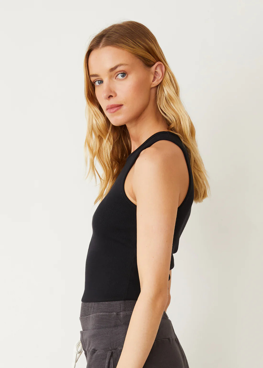 Monrow Supimaluxe Rib High Neck Tank in Black